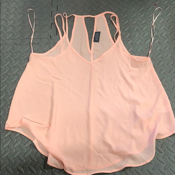 Pink tank - Picture 1 of 2